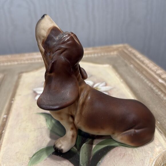 Vintage Norcrest Basset Hound Figurines Japan PLEASE READ DESCRIPTION - Picture 5 of 16